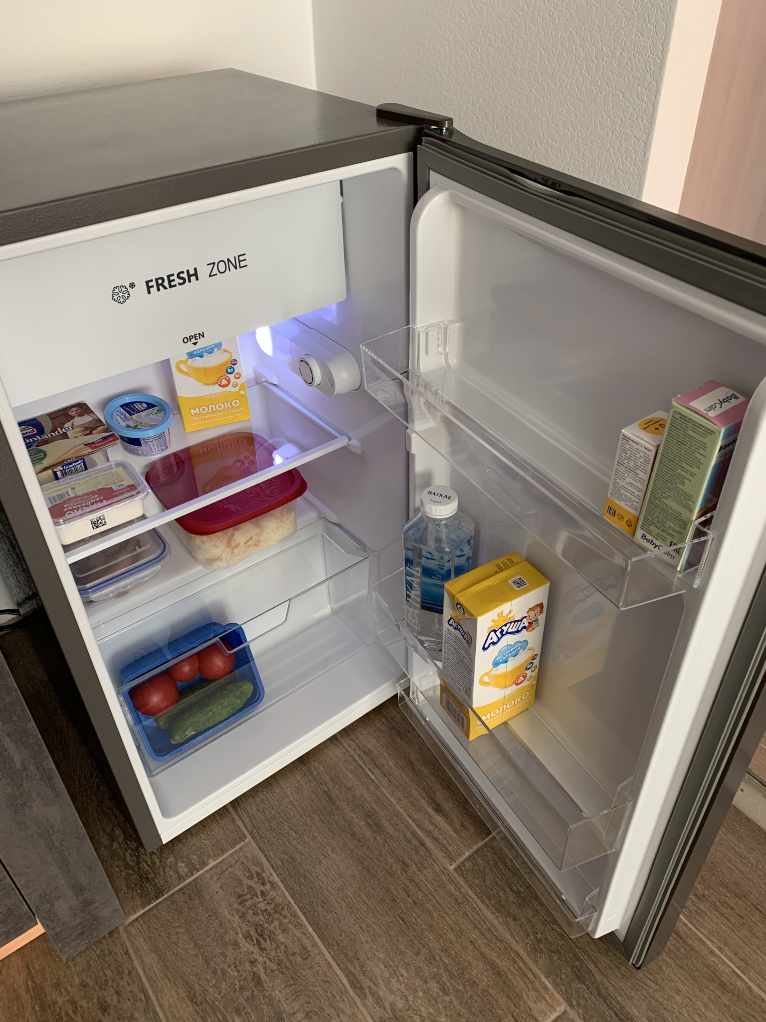 Холодильник Хисенс управление на дверце значки