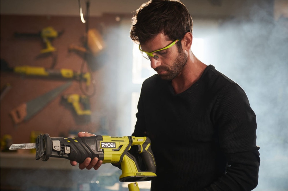 Ryobi r18rs. Сабельная пила Ryobi one+. Сабельная пила Ryobi. Пила Ryobi r18rs-0. Пила Ryobi r18rs7-0 5133003809.