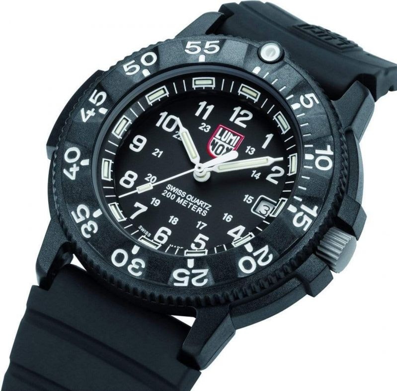 Часы luminox