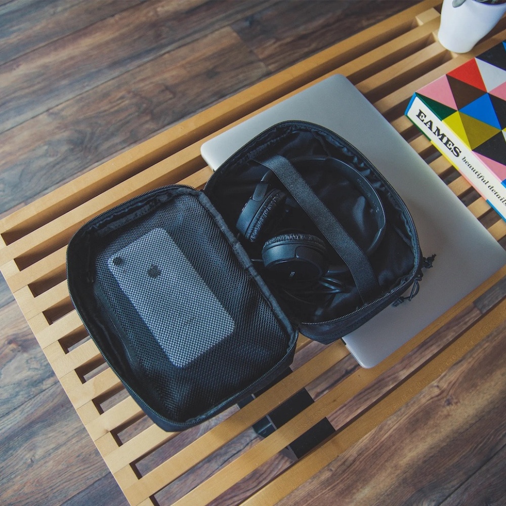 Elements tech case mini. Zttech кейс.