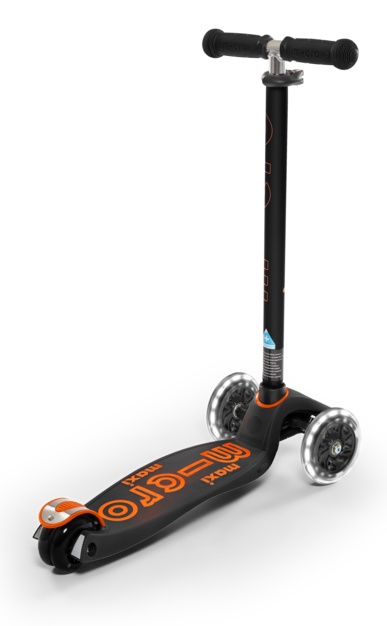 Micro step. Самокат микро макси трехколесный. Самокат Micro Maxi Deluxe. Самокат Micro Maxi Deluxe Aqva. Maxi Micro Deluxe led