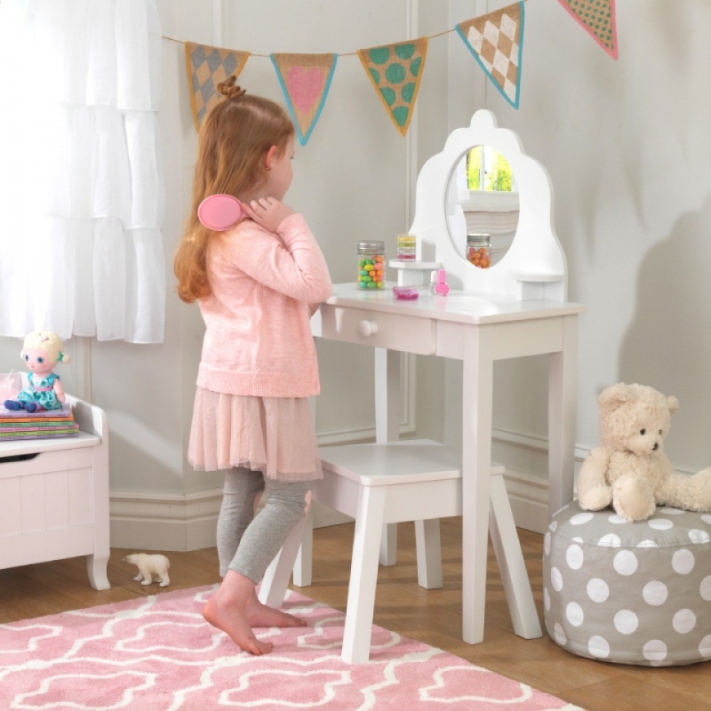 Kidkraft vanity clearance and stool