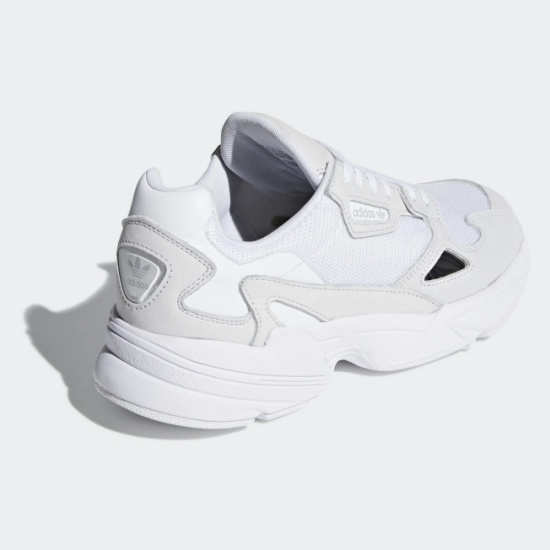 Adidas store falcon b28128