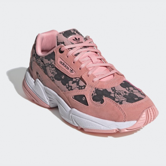 adidas falcon w