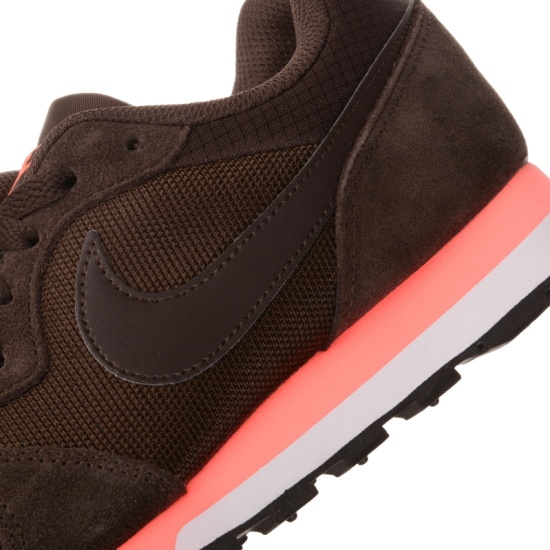 Кроссовки NIKE 749869-228 MD RUNNER 3 женские, цвет темно-коричневый,  размер 35,5 — купить в интернет-магазине ОНЛАЙН ТРЕЙД.РУ