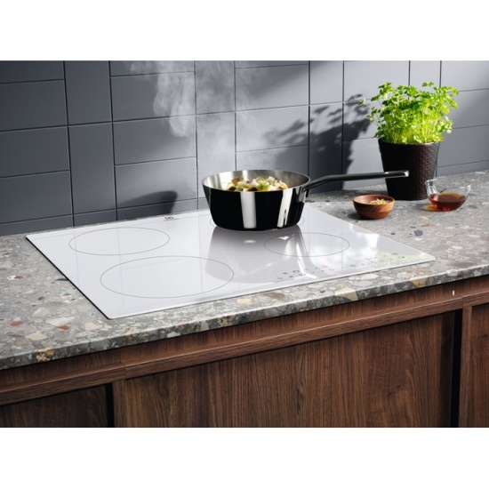 Индукционная варочная панель Electrolux LIR60430BW — купить в интернет ...