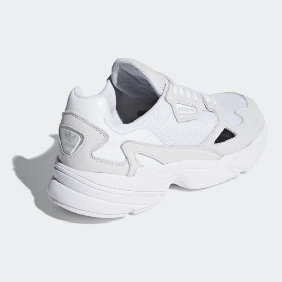 Adidas falcon w blancas 2025