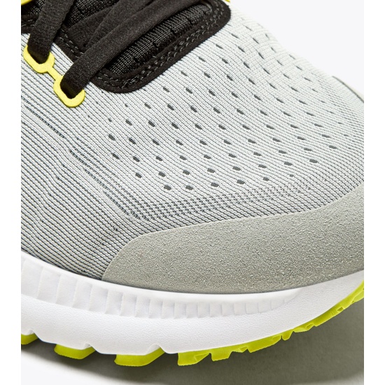 Diadora mythos sales blushield 2