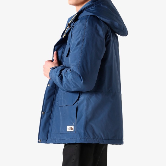 The north deals face crestmont parka