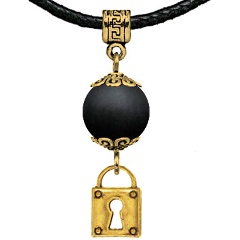 Изображение товара Амулет АМУЛЕТИКА MKAG-34-2040 Замок из бижутерного сплава с шунгитом на счастье и любовь