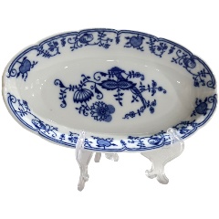 Изображение товара Блюдо THUN 1794 овальное "Натали", декор "Луковичный декор", 23 см. (НАТ0030)