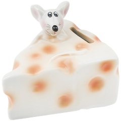 Изображение товара Фигурка декоративная (копилка) Monte Christmas "Мышь на сыре", 9*7,5*7 см