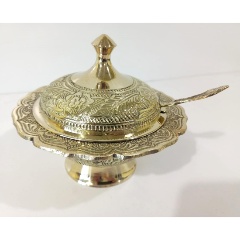Изображение товара Сахарница с ложкой JALI Embossed 12 см для сервировки сахара латунь