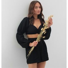 Изображение товара Кроп-топ MIST 10083581 женский, цвет черный, размер XS