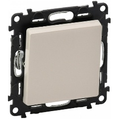 Изображение товара Переключатель Legrand 1-клавишный 10А 250В Valena LIFE DIY, слоновая кость, 752506
