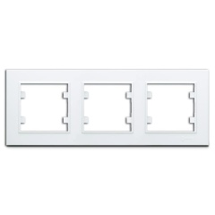 Изображение товара Рамка Makel 3-м Karea горизонт. бел., 56001703
