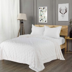 Изображение товара Плед Sofi de Marko Бернард, 160х220, молочный