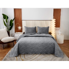 Изображение товара Покрывало с наволочками SOFI DE MARKO Армандо 240х260 см серое велюровое