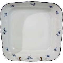 Изображение товара Салатник BERNADOTTE квадратный, декор "Синие мелкие цветы", 16 см. (P1750706JQZ6452071)