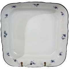 Изображение товара Салатник BERNADOTTE квадратный, декор "Синие мелкие цветы", 25 см. (P1750705JQZ6452071)