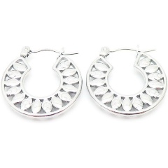 Изображение товара Стильные серьги из нержавеющей стали для женщин серебристого цвета