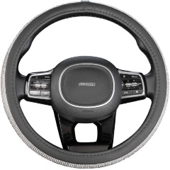 Изображение товара Оплетка SKYWAY Crystal-2 M Черная экокожа/серебряные стразы