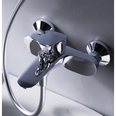 Изображение товара Смеситель для ванной AM.PM LIKE F8010000 с керамическим картриджем и аэратором