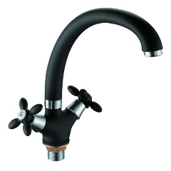 Изображение товара Смеситель для кухни D-Lin D153808-A черный вентильное управление поворотный излив