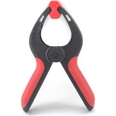 Изображение товара Струбцина клещеобразная РЕМОКОЛОР пластиковый корпус, усиленная пружина, длина 9/225мм, зев 83мм 44-2-225