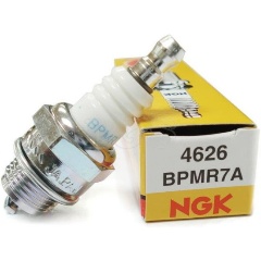 Изображение товара Свеча зажигания NGK BPMR7A 1 шт. для надежного запуска двигателя