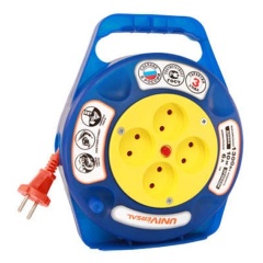 Изображение товара Удлинитель UNIVersal в закрыт. корпусе 4х10м без заземл. 6А IP20 У6-015 термо ПВС 2х0.75 защ. шторки, 9633900