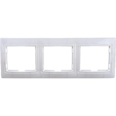 Изображение товара Рамка Universal 3-м СП Севиль горизонт белая C0045 — для световых приборов и выключателей