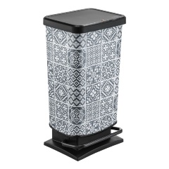 Изображение товара Мусорное ведро Rotho Paso с педалью 40 л - практичный и вместительный контейнер