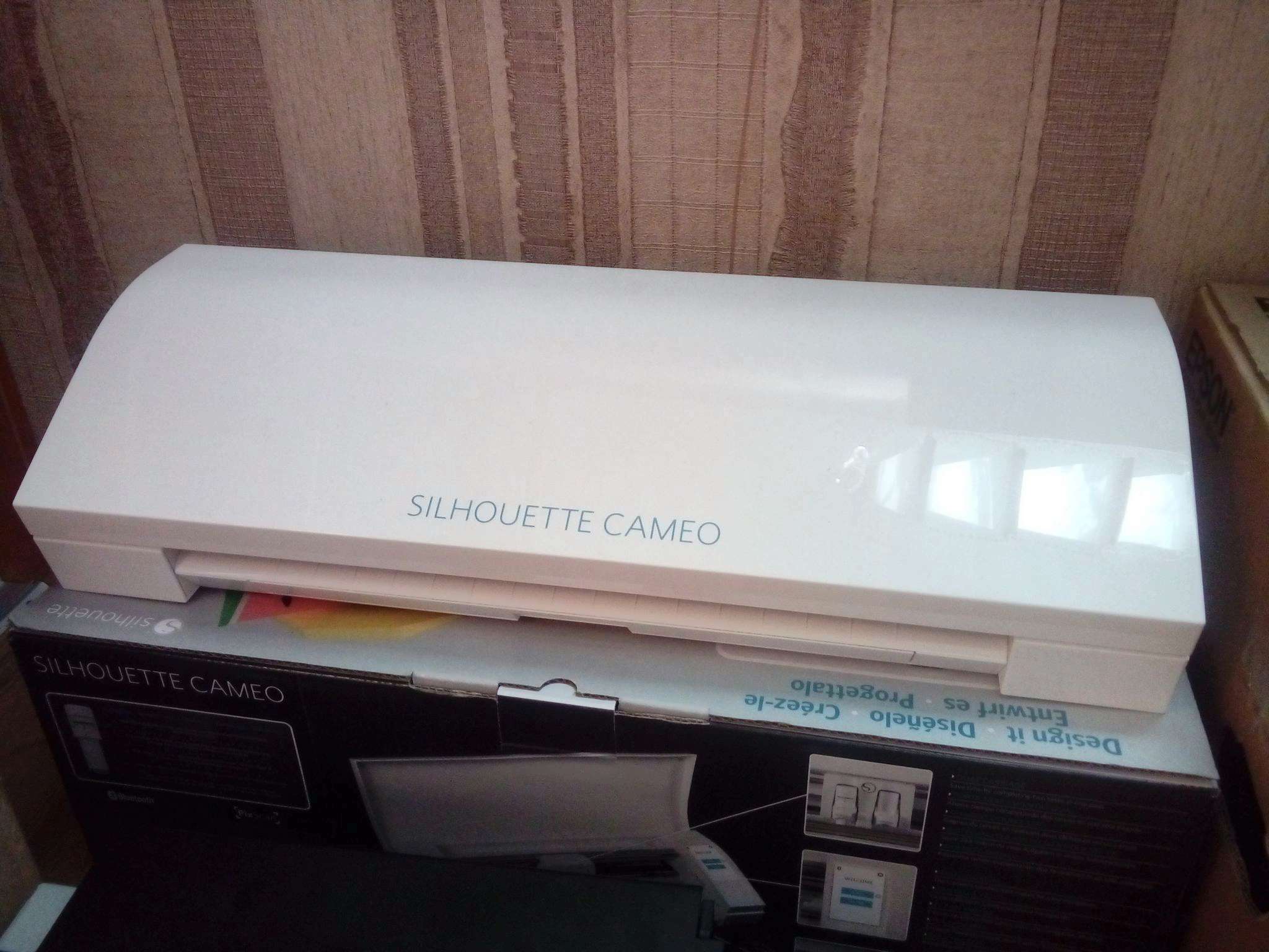 Режущий плоттер Silhouette Cameo 3 SILH-CAMEO-3-5TB — купить в  интернет-магазине ОНЛАЙН ТРЕЙД.РУ