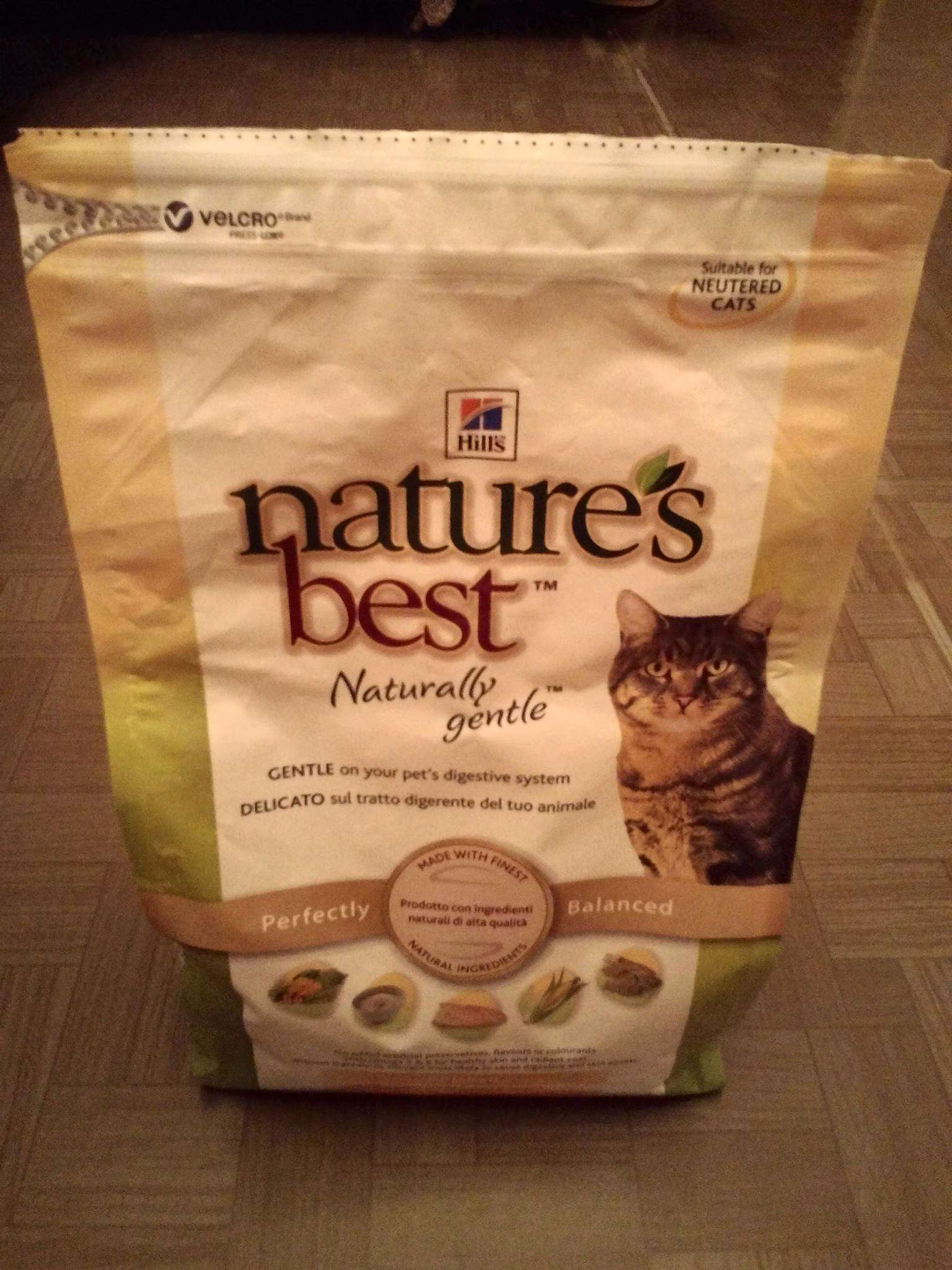 Hill s Nature s Best Feline Adult Chicken dry 2 11139