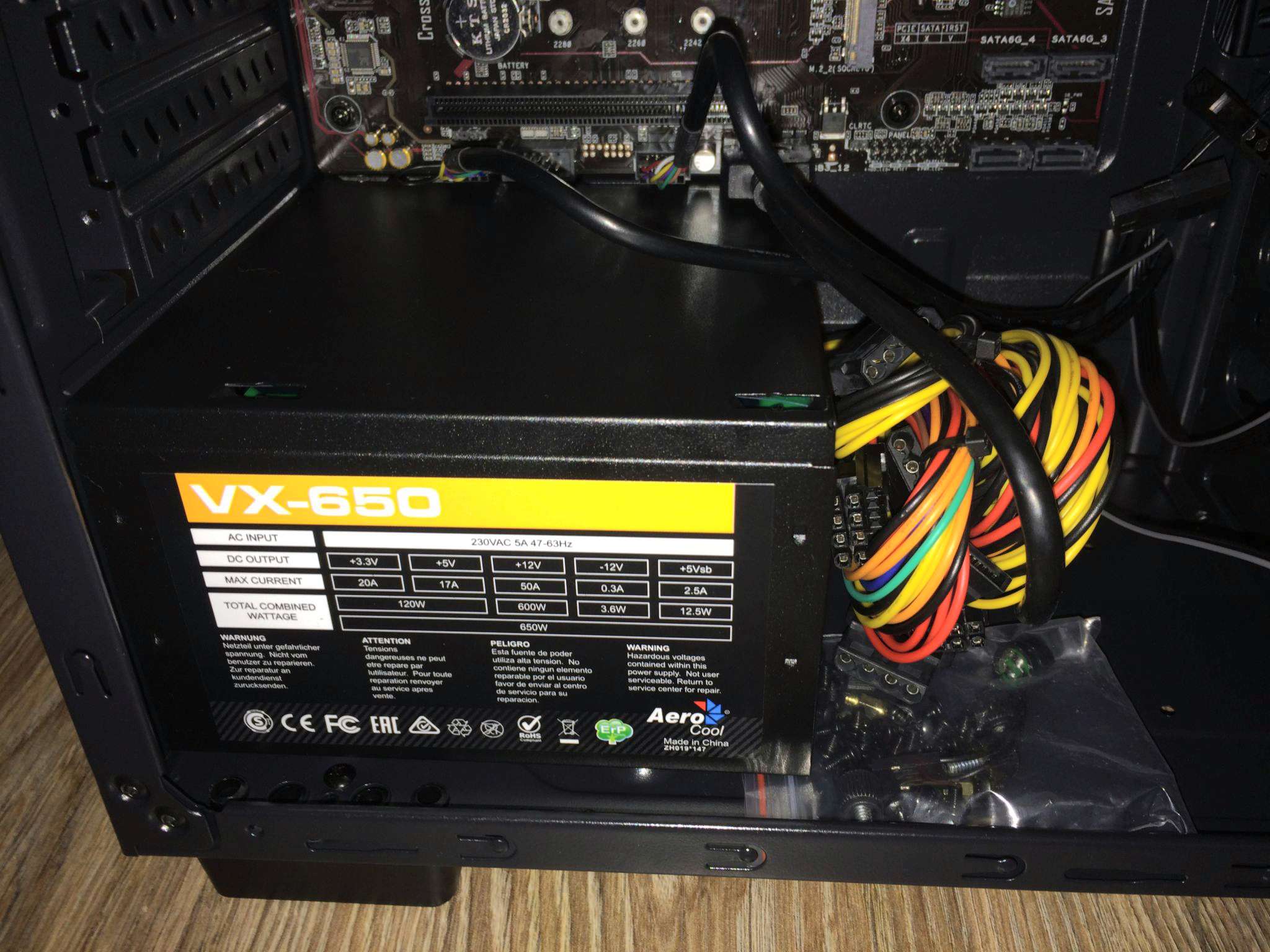 Блок питания aerocool 650w