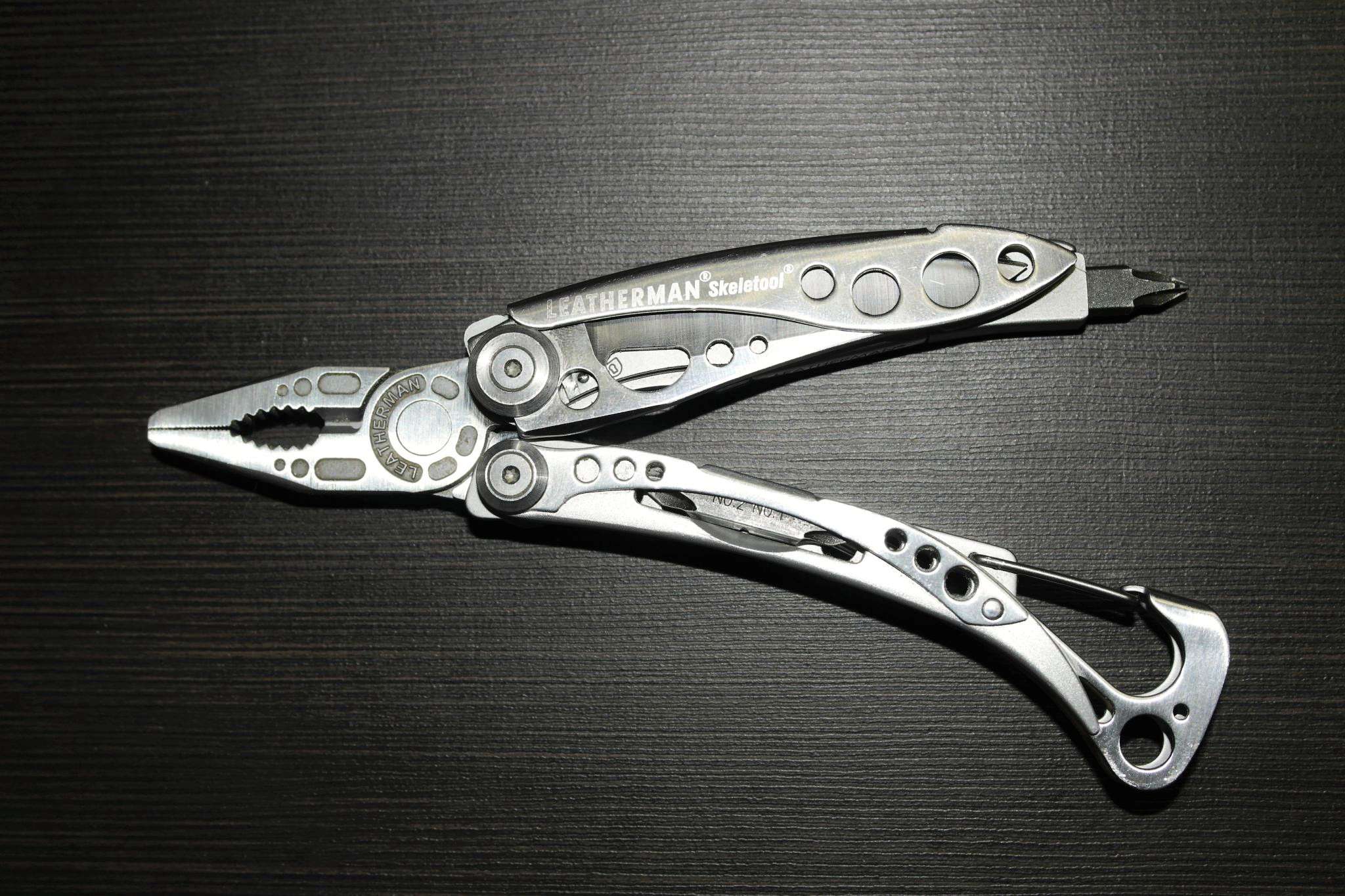 Leatherman skeletool