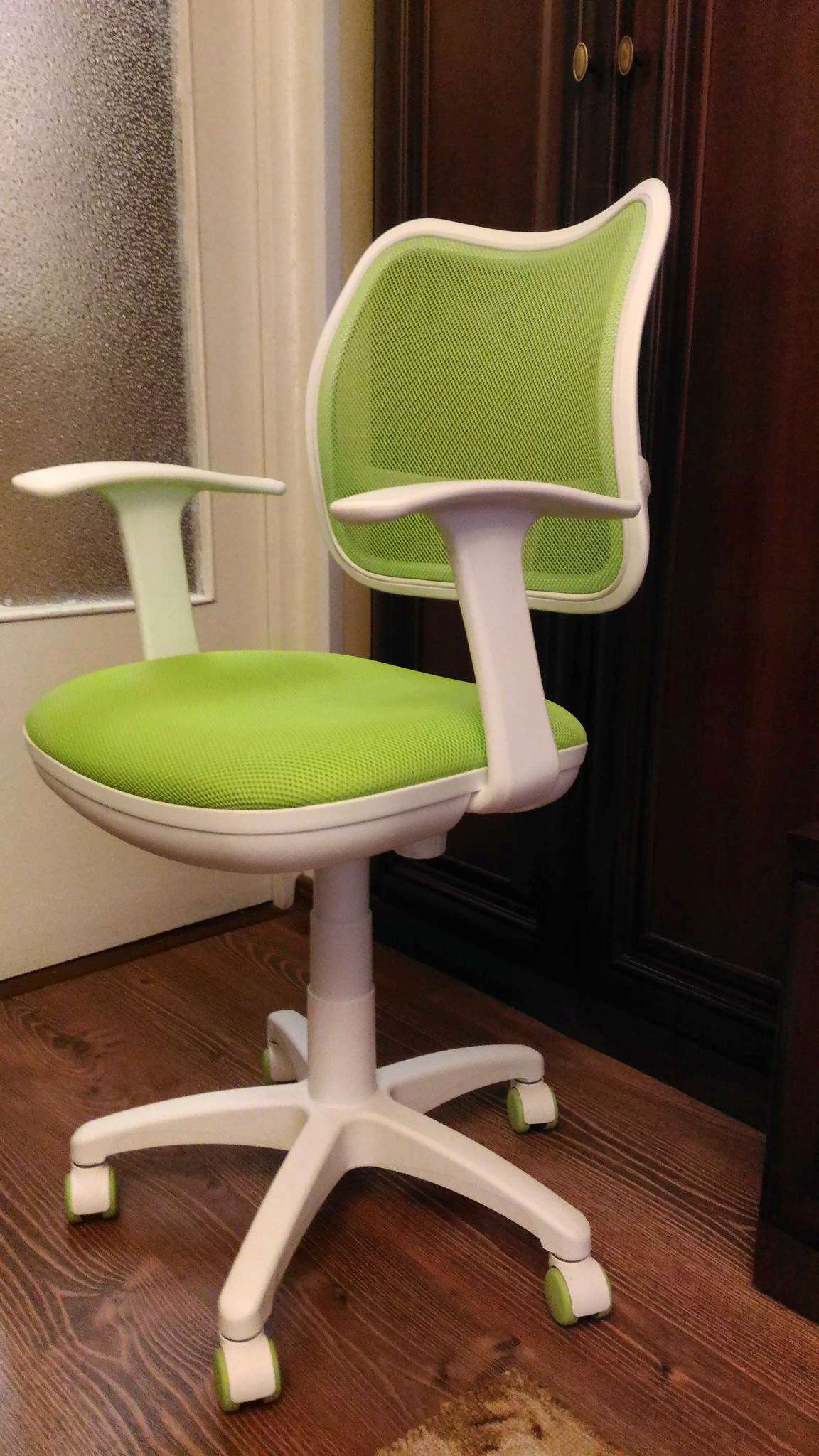 стул компьютерный для школьника зеленый