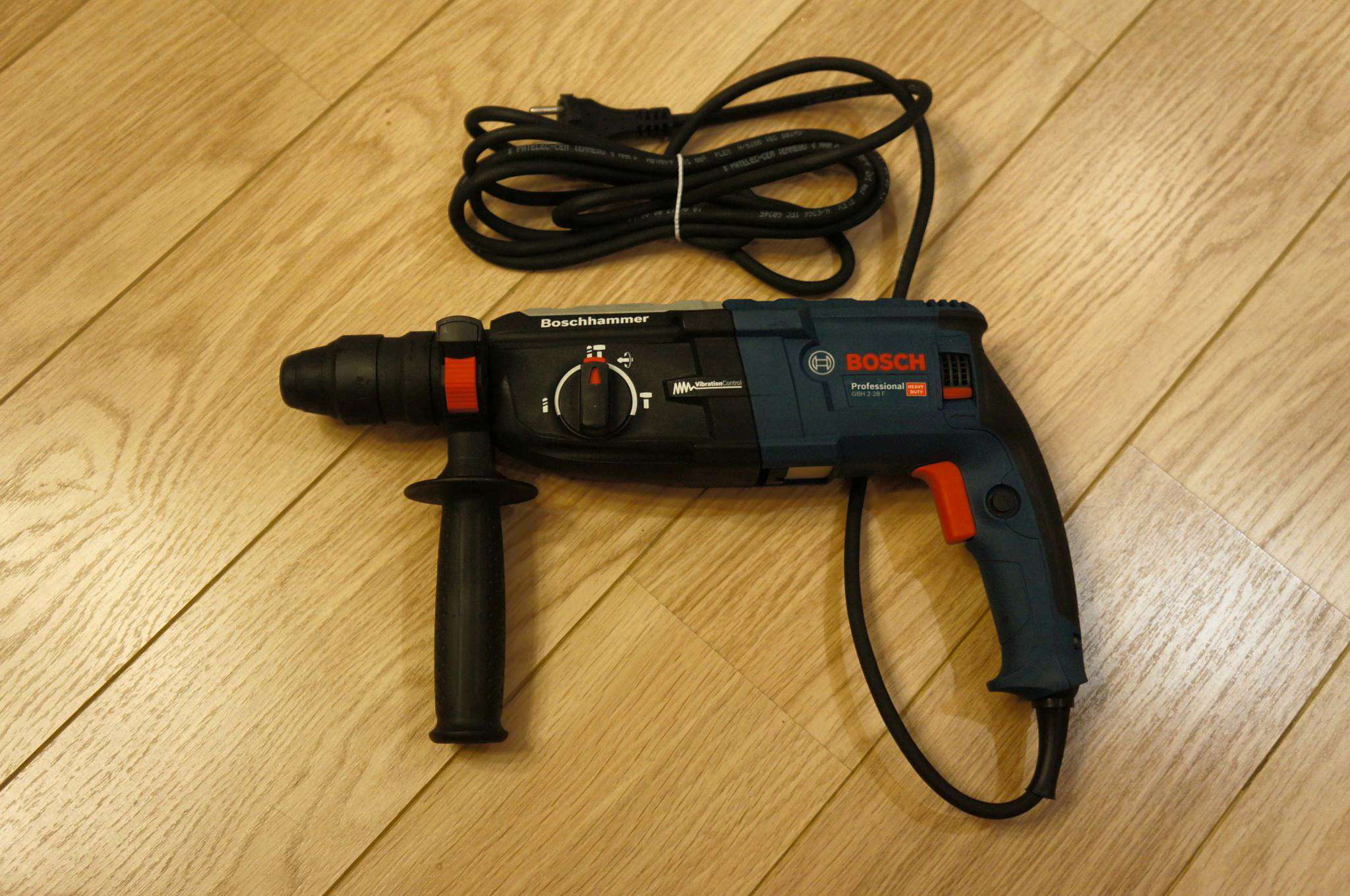 Перфоратор Bosch GBH 2-28 F Professional (0611267600) - купить по низкой цене в 