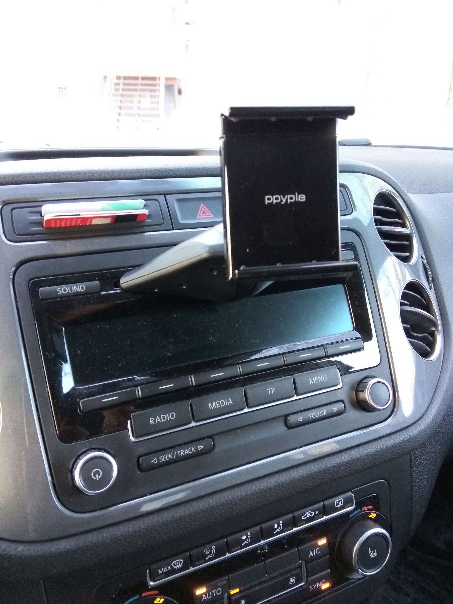 Автомобильный держатель PPYPLE CD-N5 для смартфонов до 5.6, крепление в ...