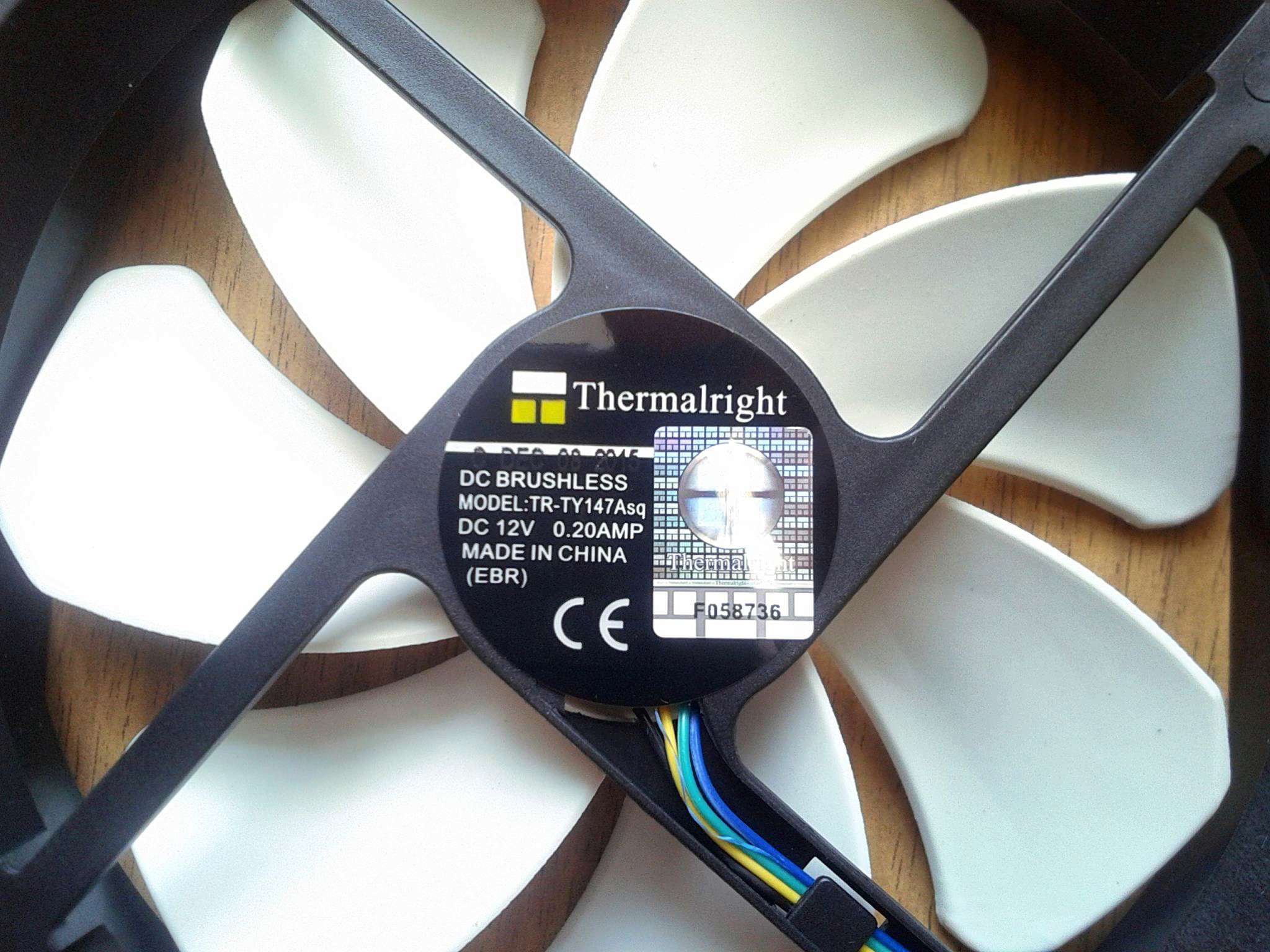 Вентилятор для корпуса Thermalright TY-147A SQ TY-147ASQ — купить по ...