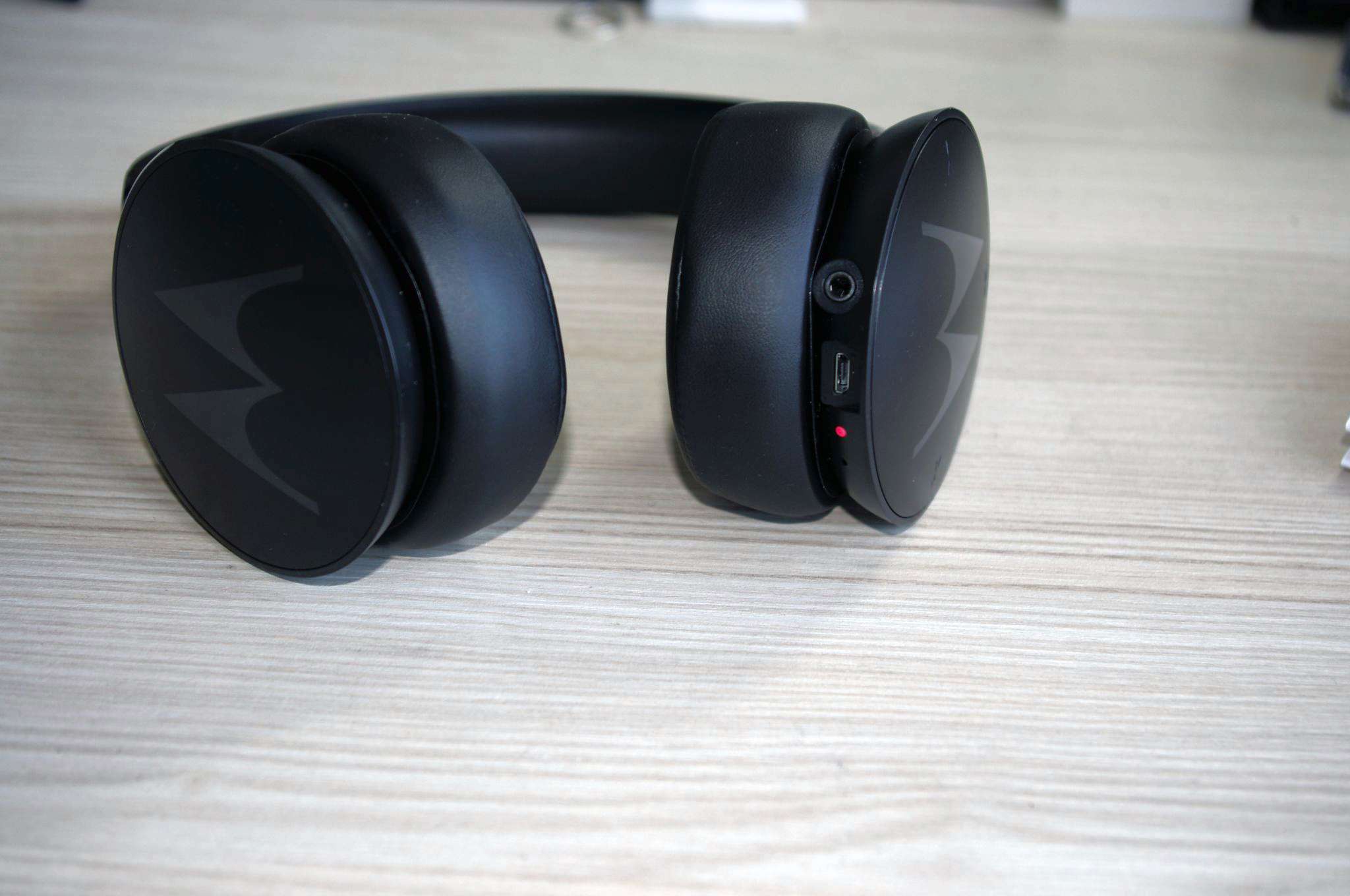 Motorola Pulse Escape Black SH013 BK