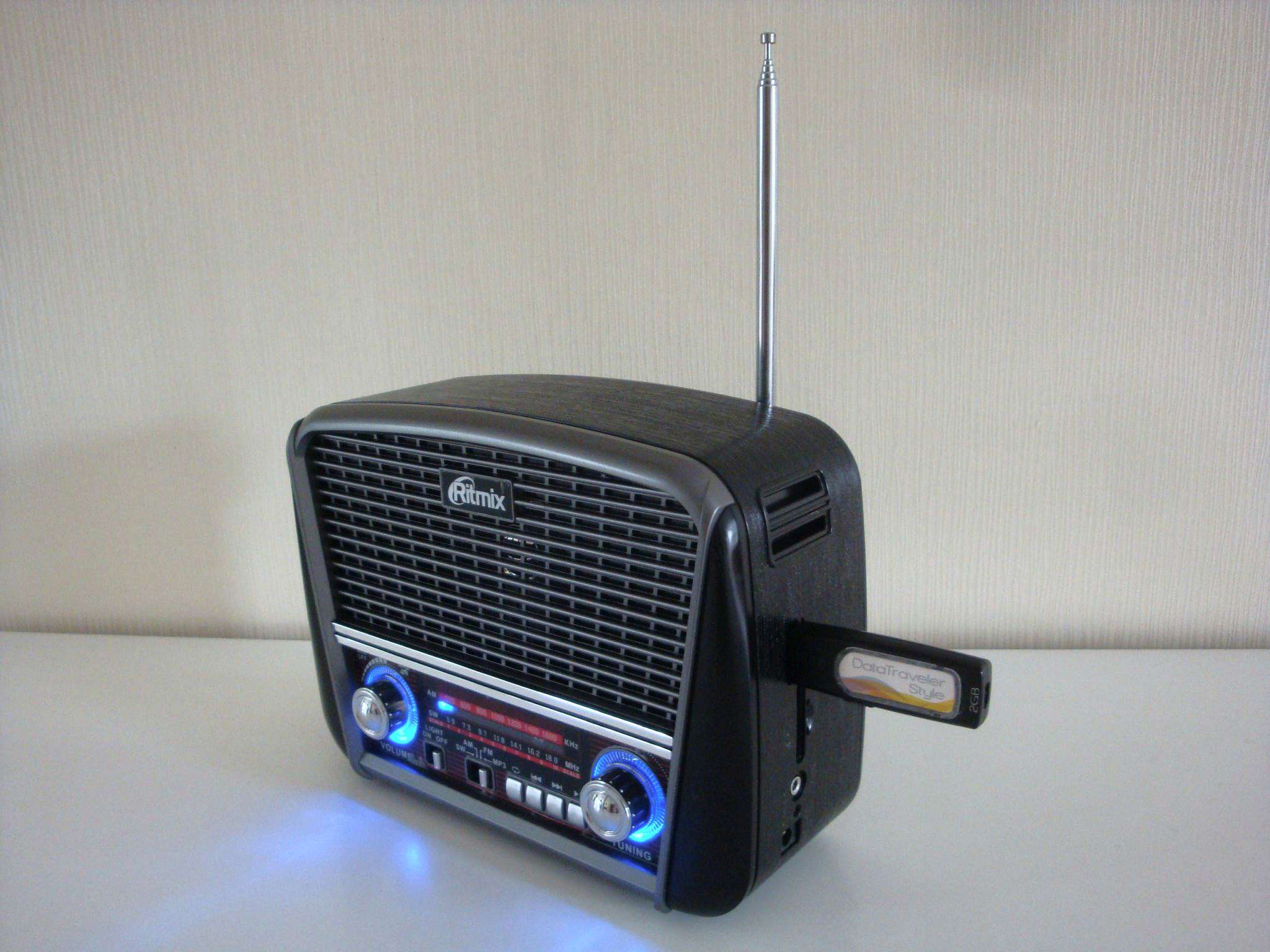 Радиоприемник RITMIX RPR-065, серый — купить в интернет-магазине ОНЛАЙН ...