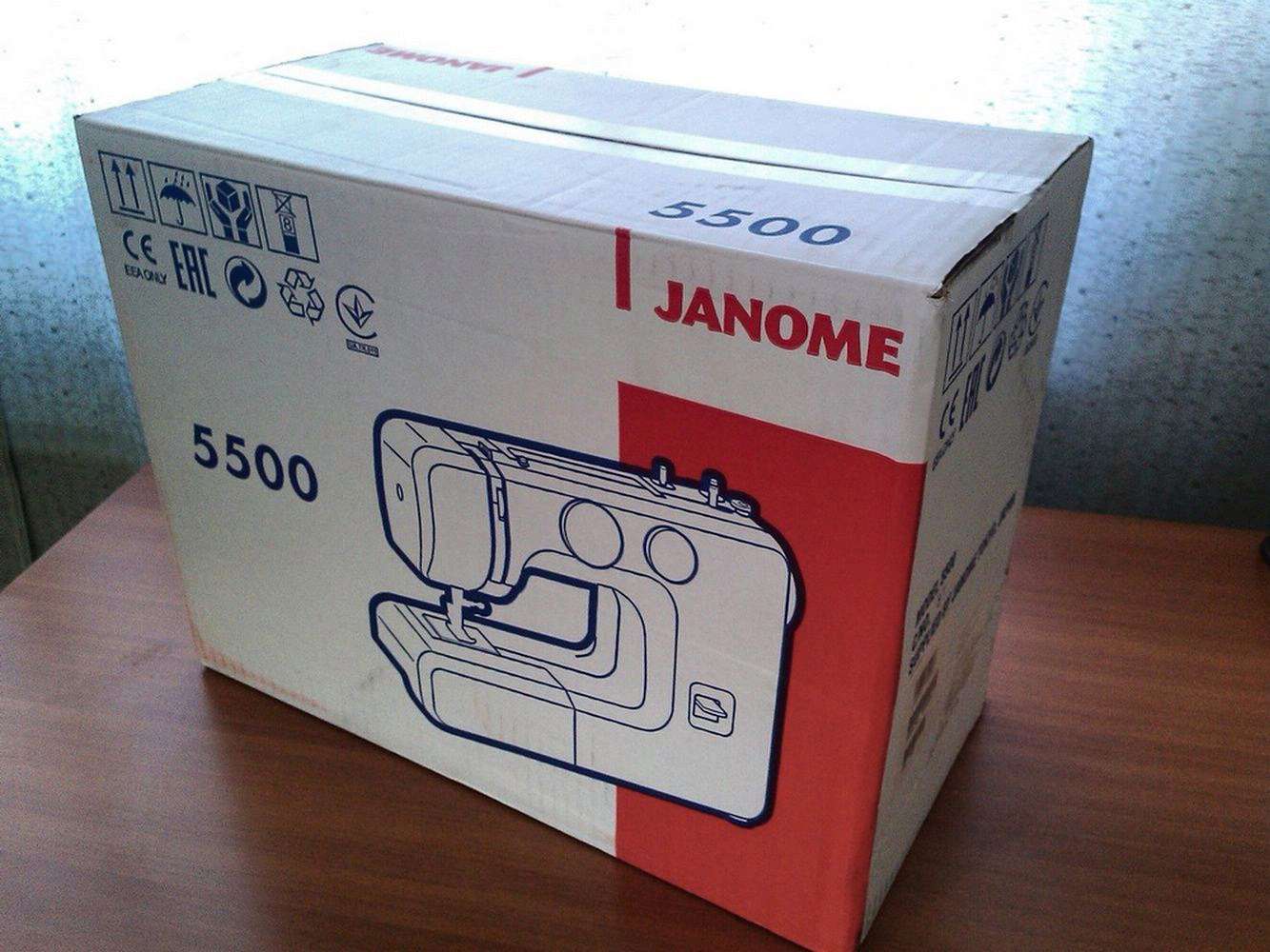 Швейная машина janome 5500