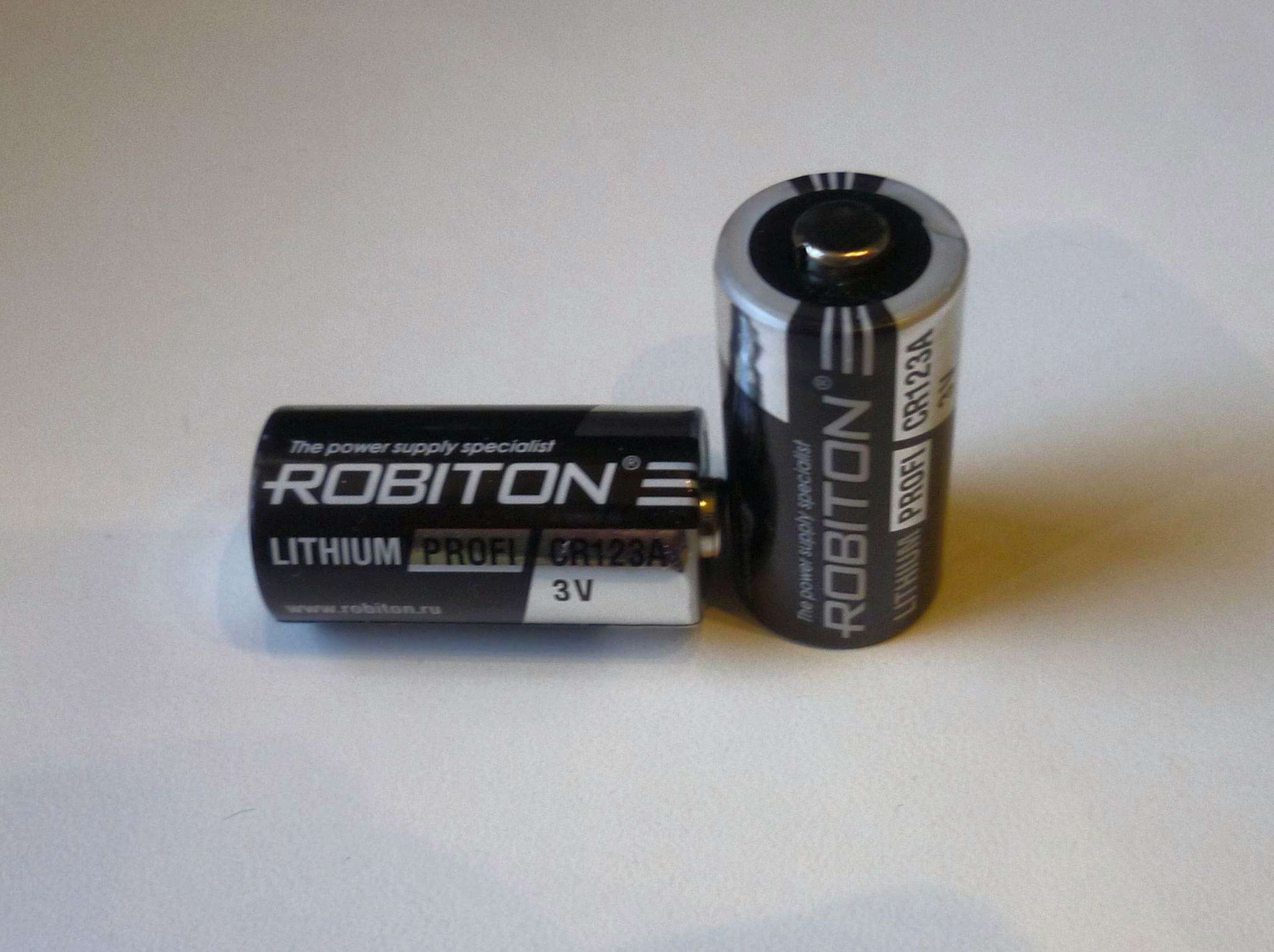 Элемент питания robiton. Robiton Profi cr123a. Батарейка Robiton Lithium Profi cr123a. Батарейка Robiton Profi cr123a SR-2 (50)(1000). Robiton cr123a аккумулятор.