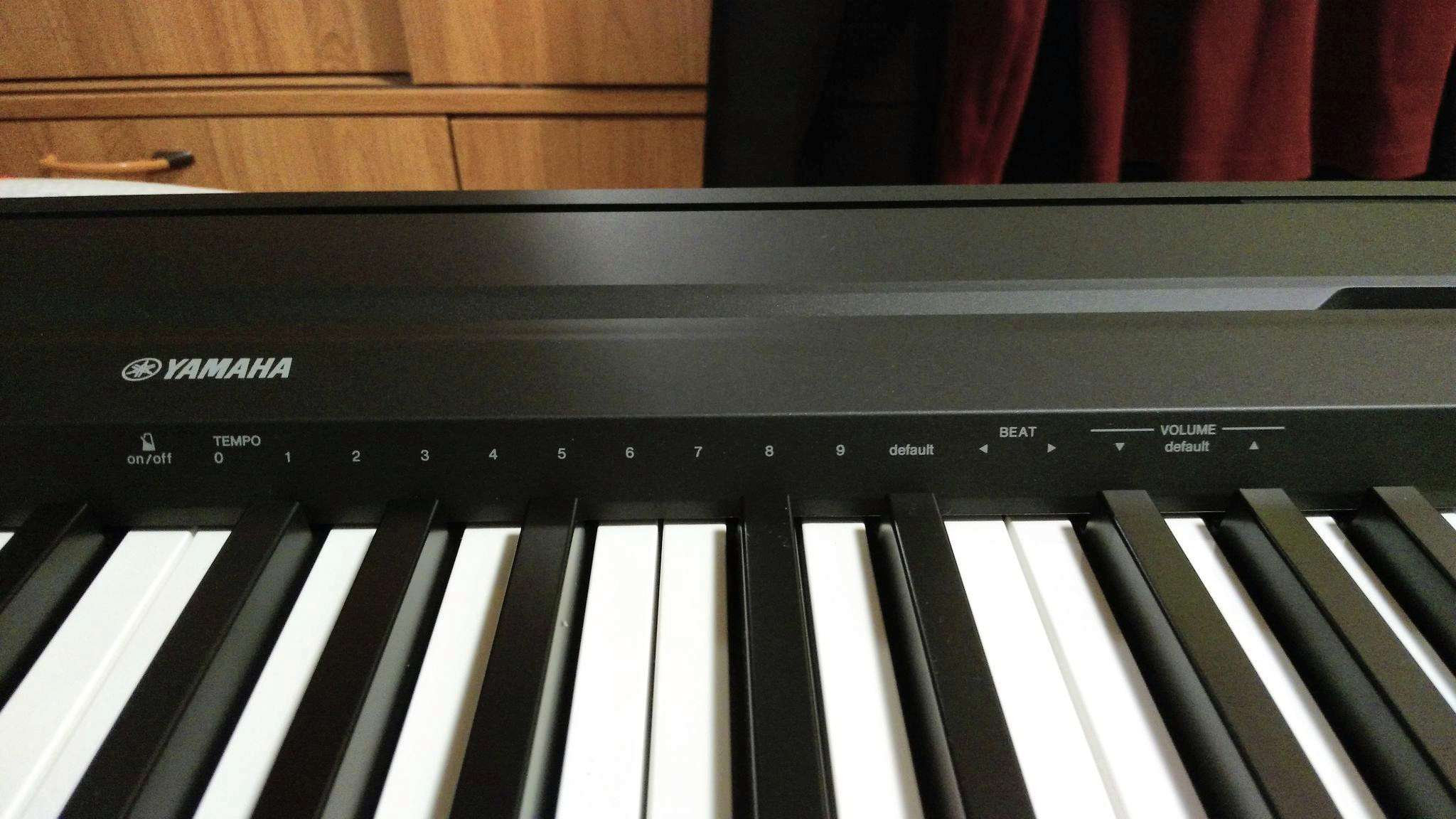 Пианино ямаха p 45. Пианино Yamaha p-45. Ямаха п45. Yamaha p45 обзор. Yamaha p-45 стойка с тремя педалями.