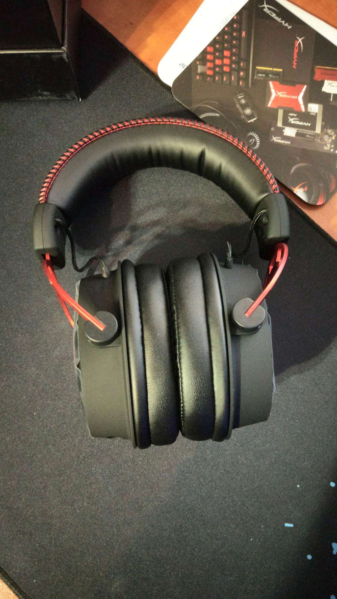 Hx hsca rd cloud alpha. Наушники hyperx cloud alpha red. hyperx cloud alpha hx-hsca-rd/ee. игровые наушники hyperx cloud alpha. наушники hyperx cloud alpha 2.