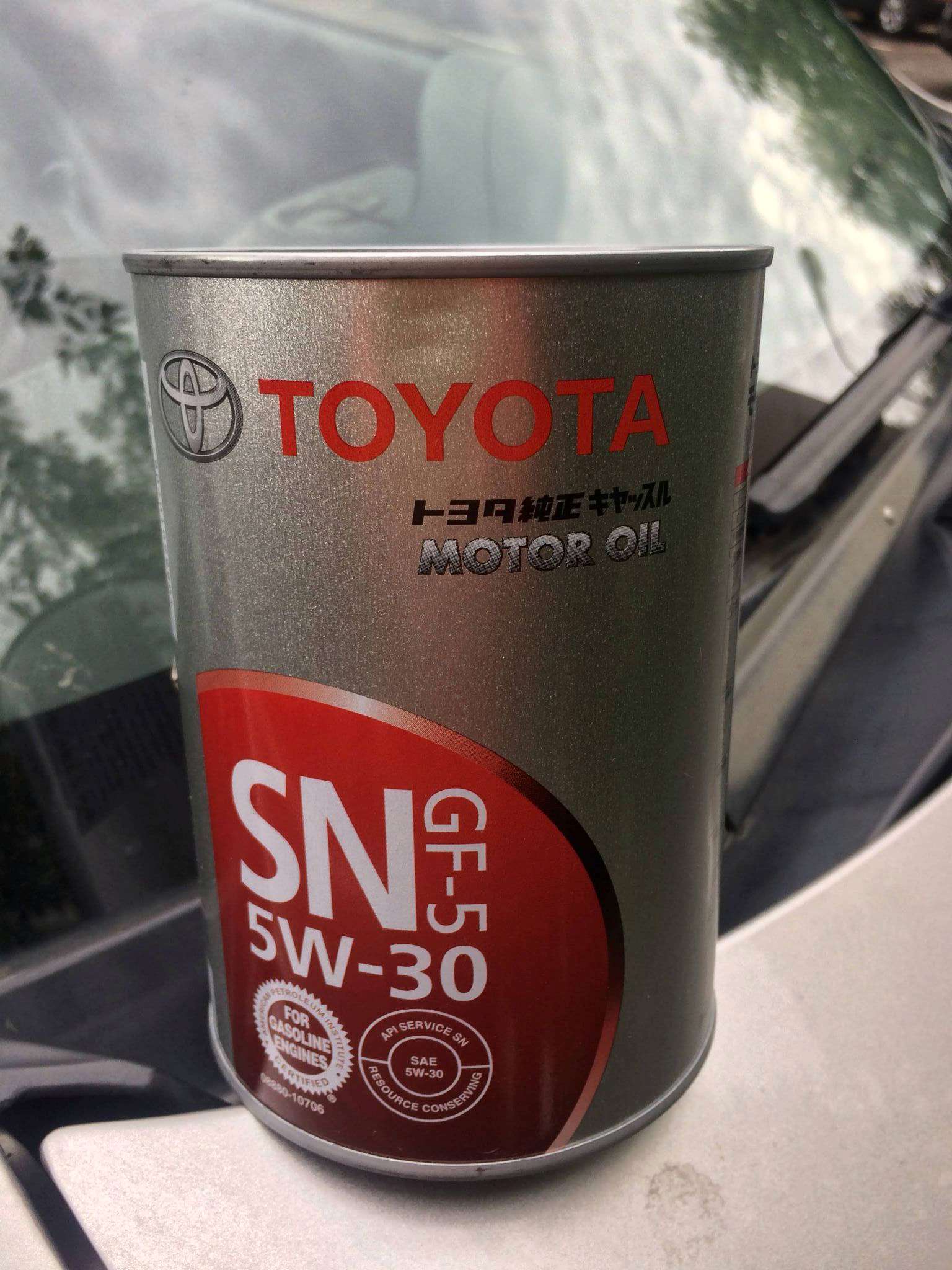 Масло тойота раум. Тойота SN 5w-30. Toyota SN 5w30 1л.. Тойота SN 5w30 gf-5. Toyota 08880-10706.