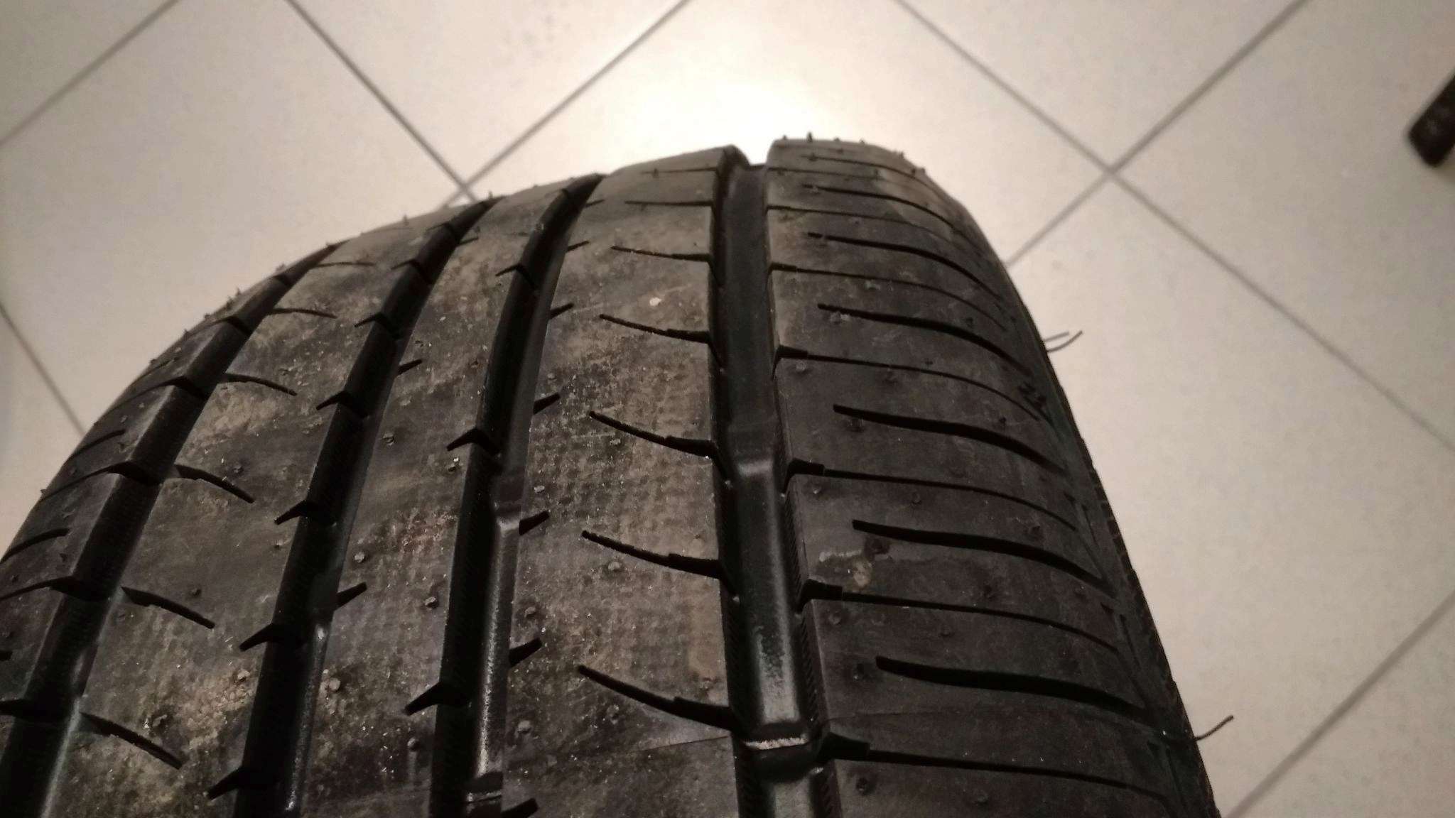 Новые шины на 15. Тойо Энерджи 3. Toyo 195/65 r15. Резина Toyo летняя r15. Тойо нано Энерджи.