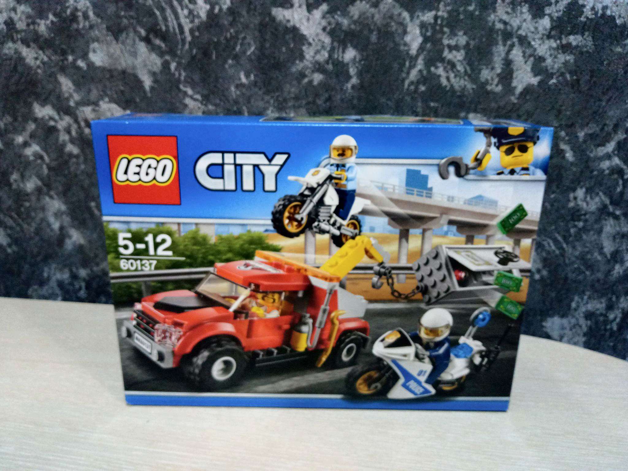 LEGO City Police 60137 60137 LEGO